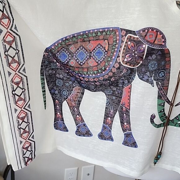 Loverly Top - Picture 5 of 11